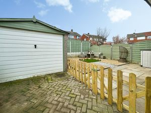 Photo 9- click for photo gallery